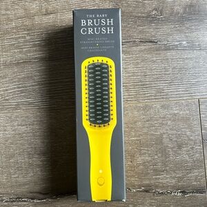 Drybar Baby Brush Crush